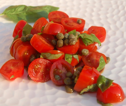 tomato, caper and basil salad (2)500
